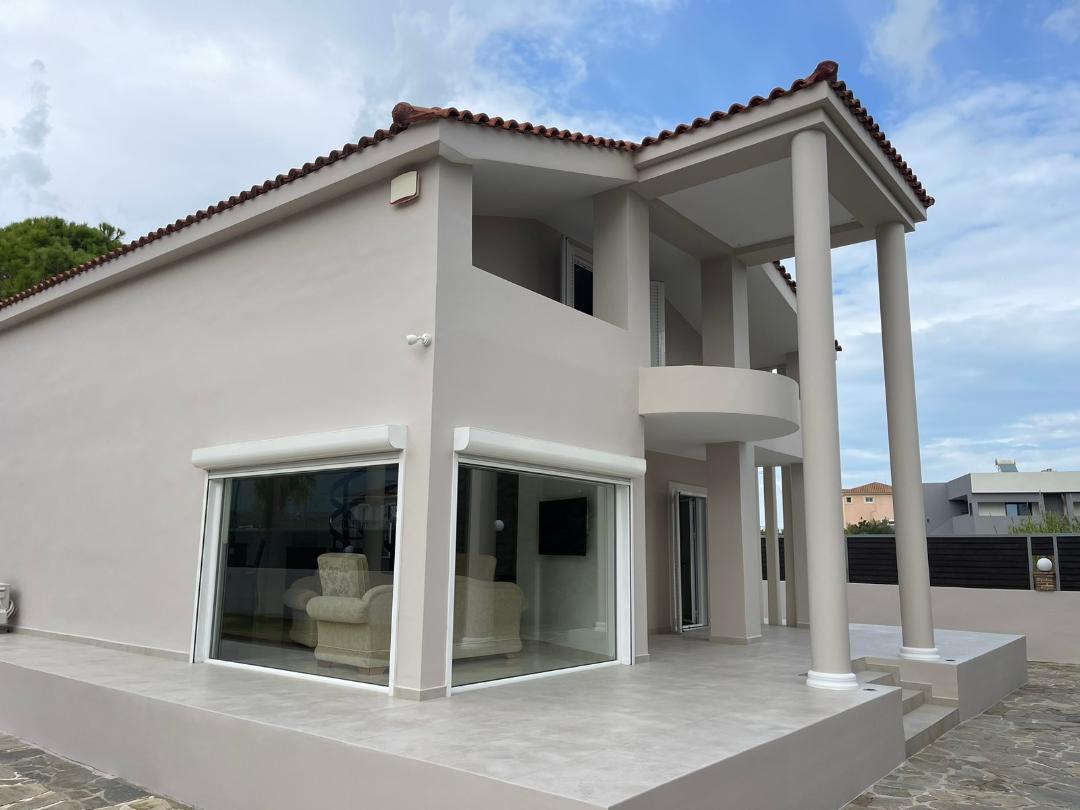 houses for sale : House for sale in laganas