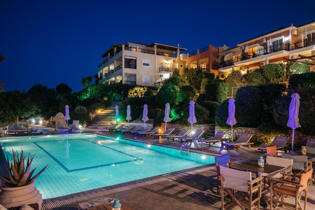houses for sale : Hotel For Sale