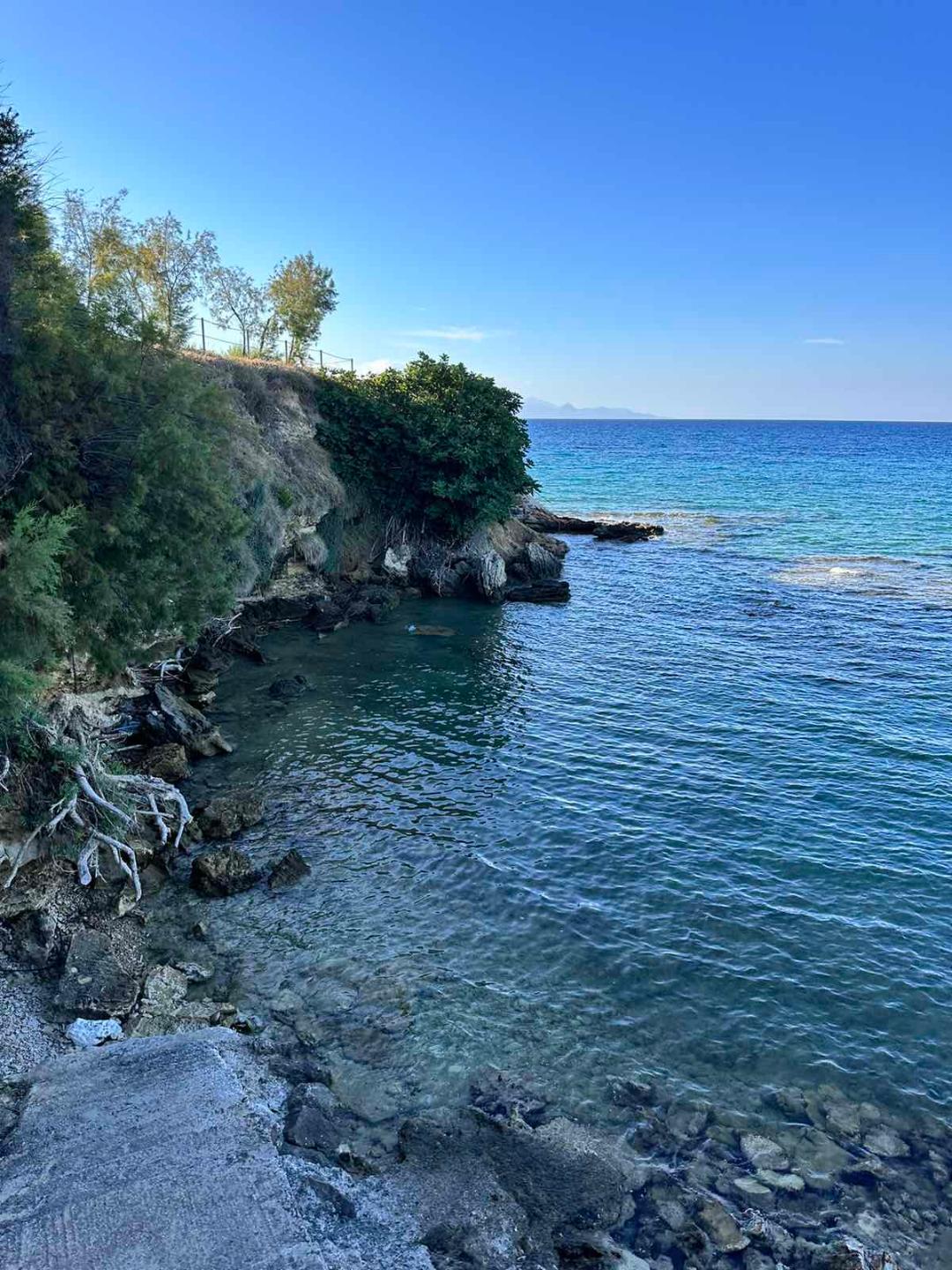 houses for sale : Seaside plot